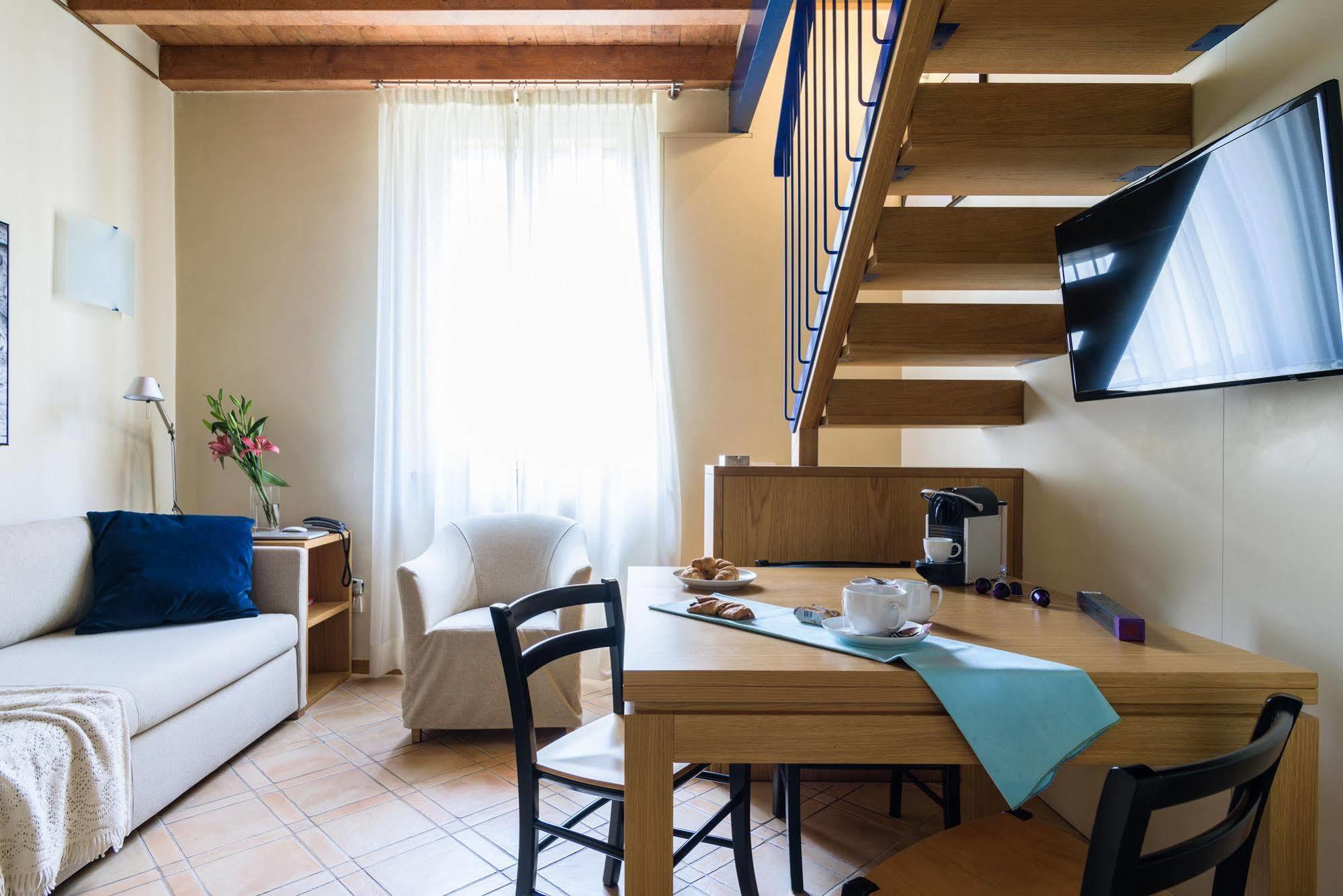 Ascanio Sforza - Suites & Apartments Milano Eksteriør billede
